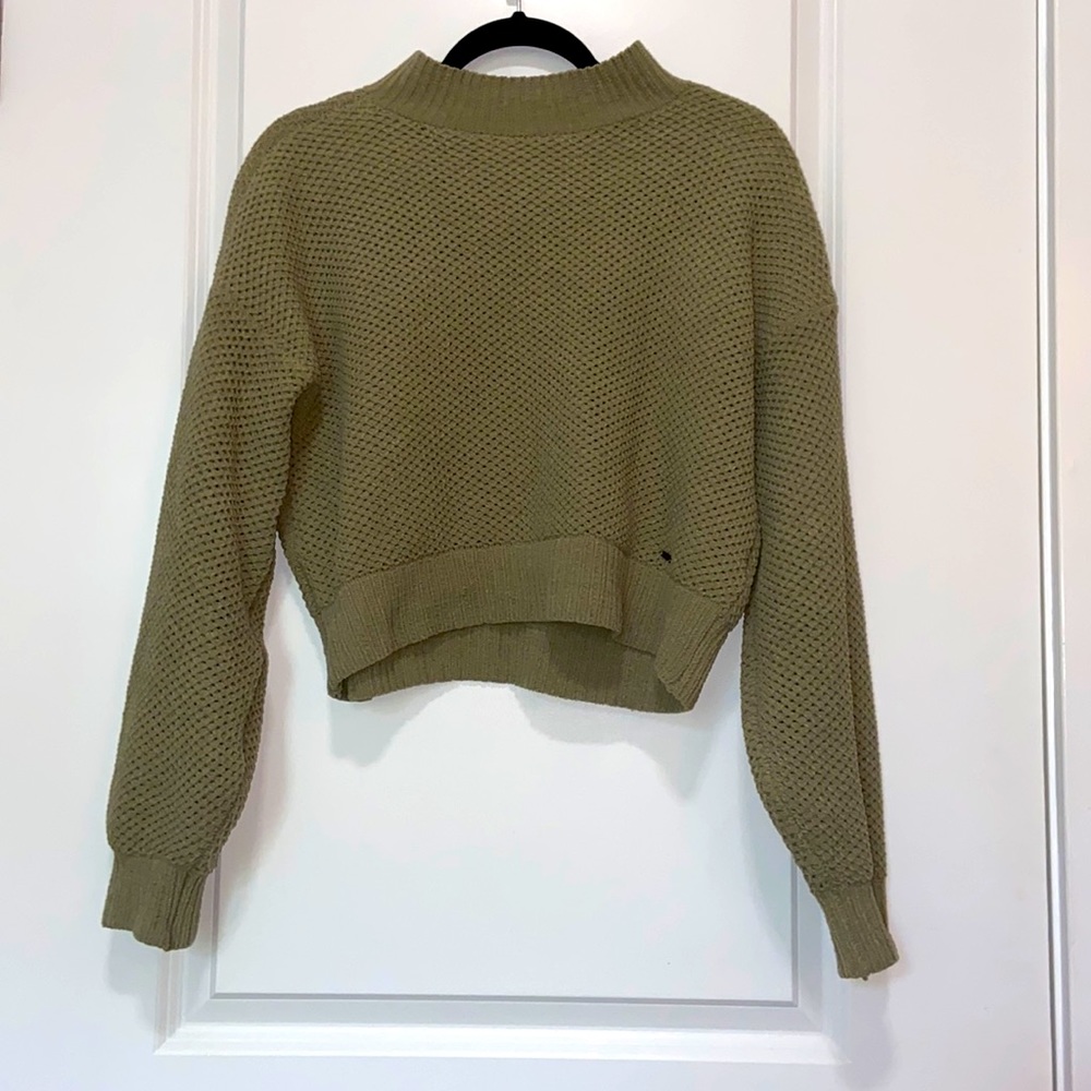 Cropped Green Sweater